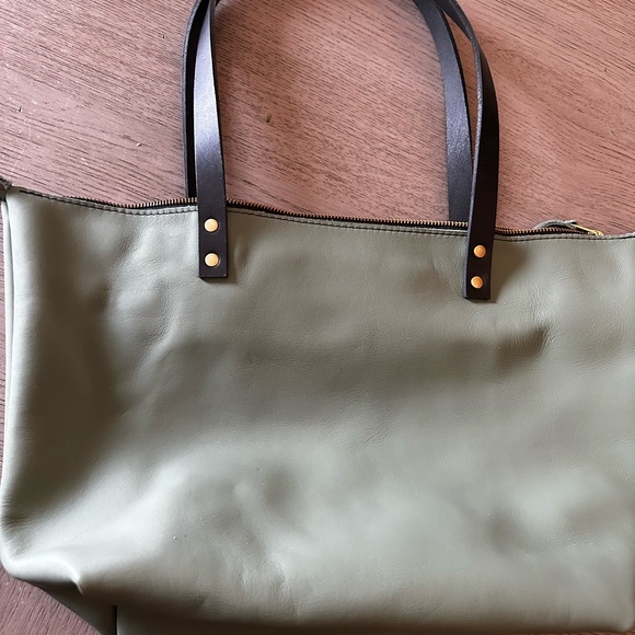 Portland Leather Large Zippered Tote Sage Green New - Picture 2 of 6